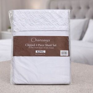 White Clipped 4 Piece Sheet Set